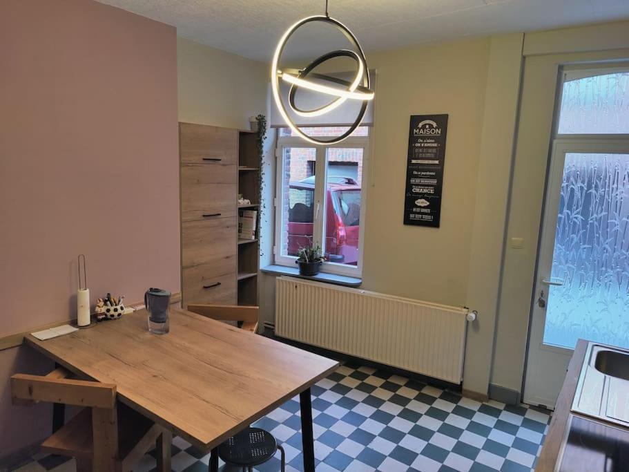 La Pleine Lune Apartment *